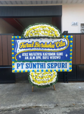 Papan Bunga Duka di Ilaga