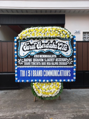 Papan Bunga Duka di Ilaga